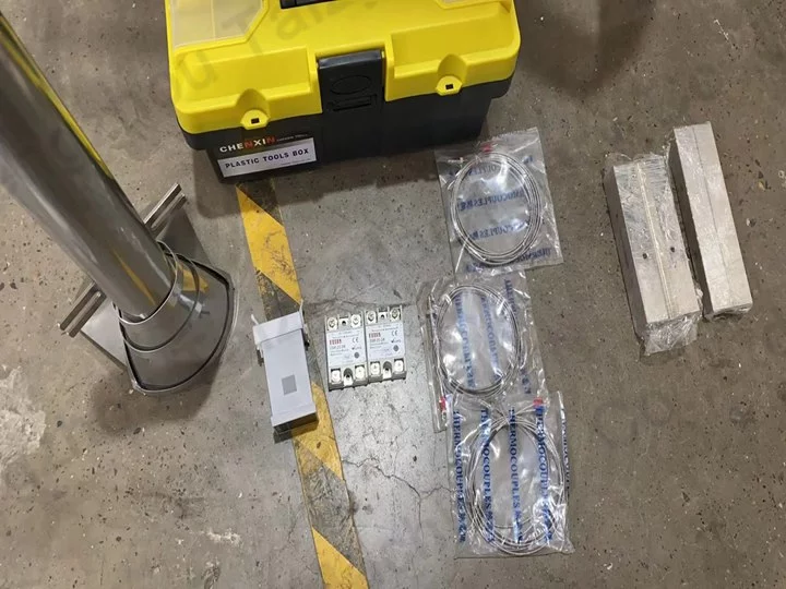 Complimentary toolkit