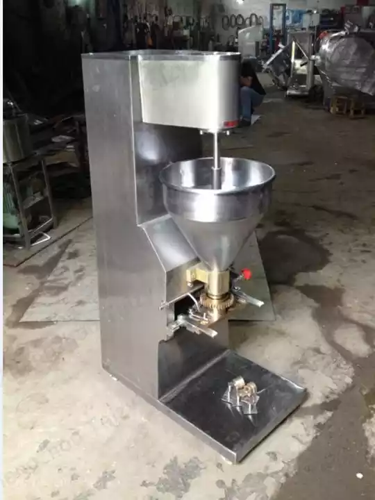 electric meatball maker for food processing