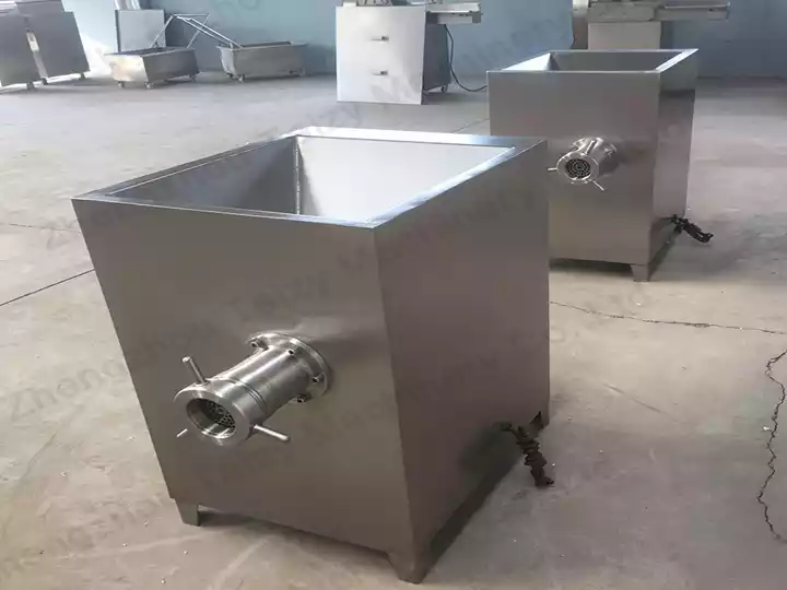 meat grinding machine