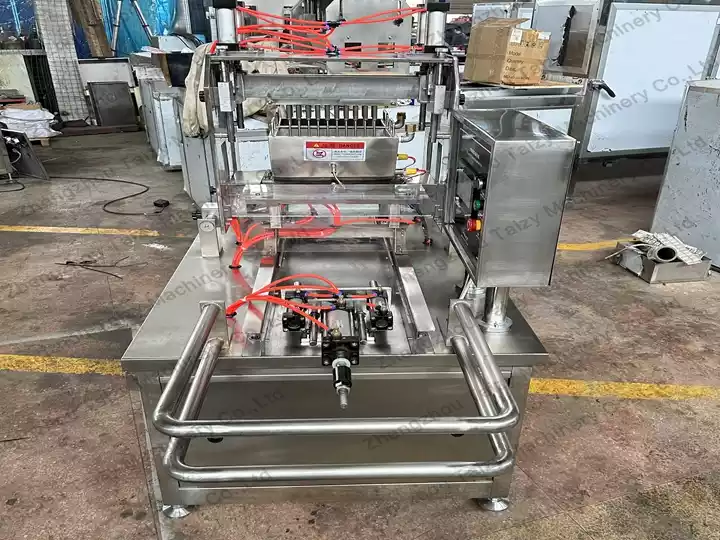 Model 50 candy depositor