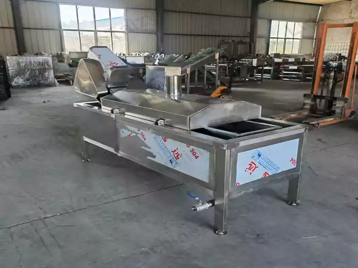 Electric continuous deep frying machine