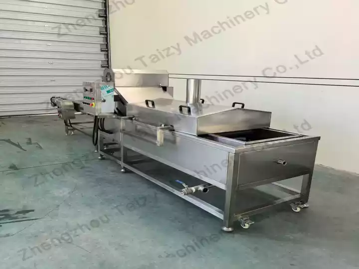 Industrial continuous frying equipment