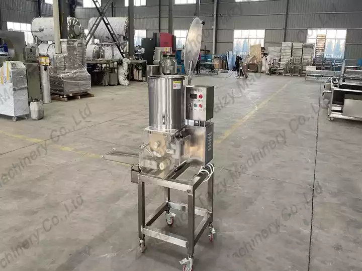 Multi‑function meat pie molding machine
