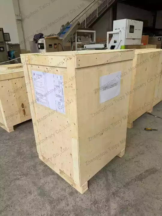 Garlic clove splitting machine